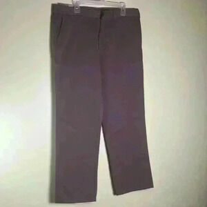 Men university club pants.